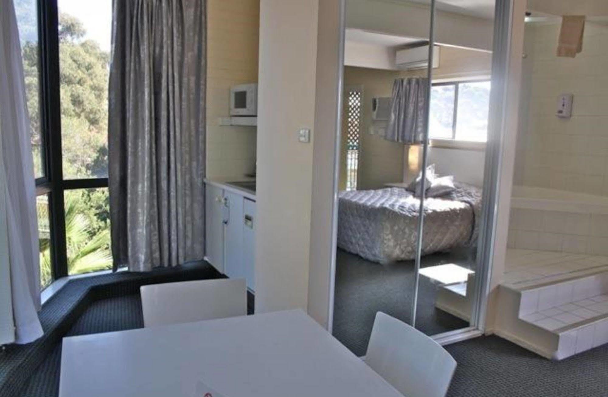 Cronulla Motor Inn Екстериор снимка